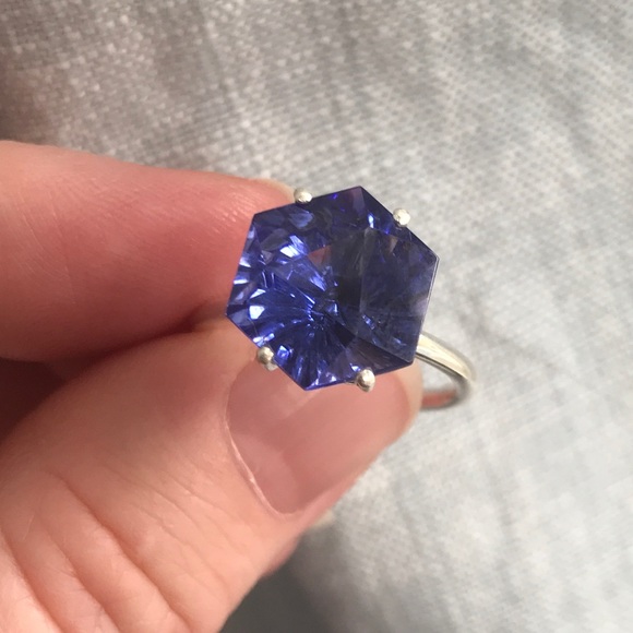 Tanzanite sterling silver ring size 7.5 - Picture 5 of 10